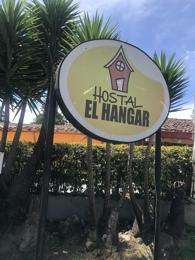 Hostal El Hangar Rionegro Luaran gambar